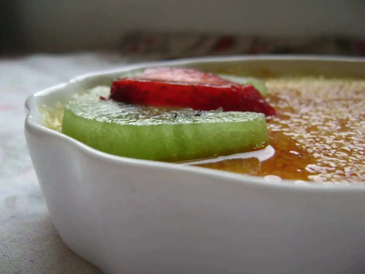 Do You Have to Use Ramekins for Crème Brûlée?