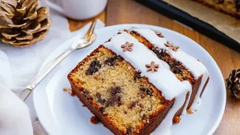 Irresistible Christmas loaf cake recipe perfect for festive occasions.