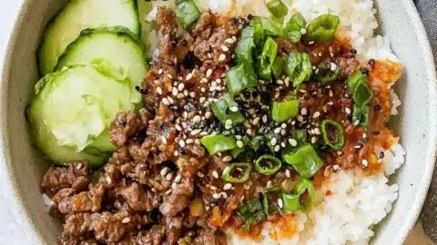 Savory Korean beef bowl recipe for busy weeknight dinners.